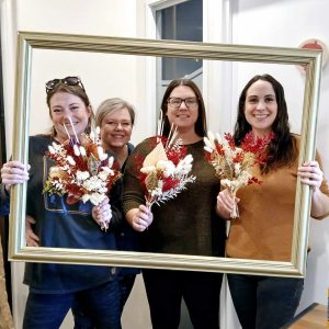 Mother's Day Spring Bouquet Workshop - Crafty Saturday's