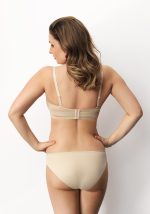 Karolina_25706_02771_skin_t.jpg